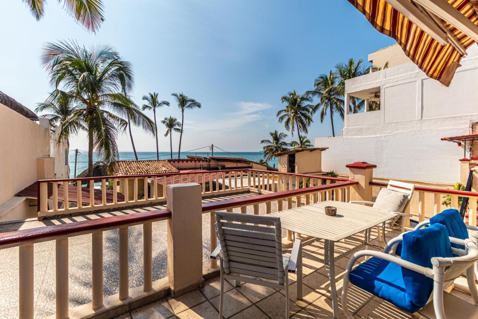 Bucerias Beach House Номер фото